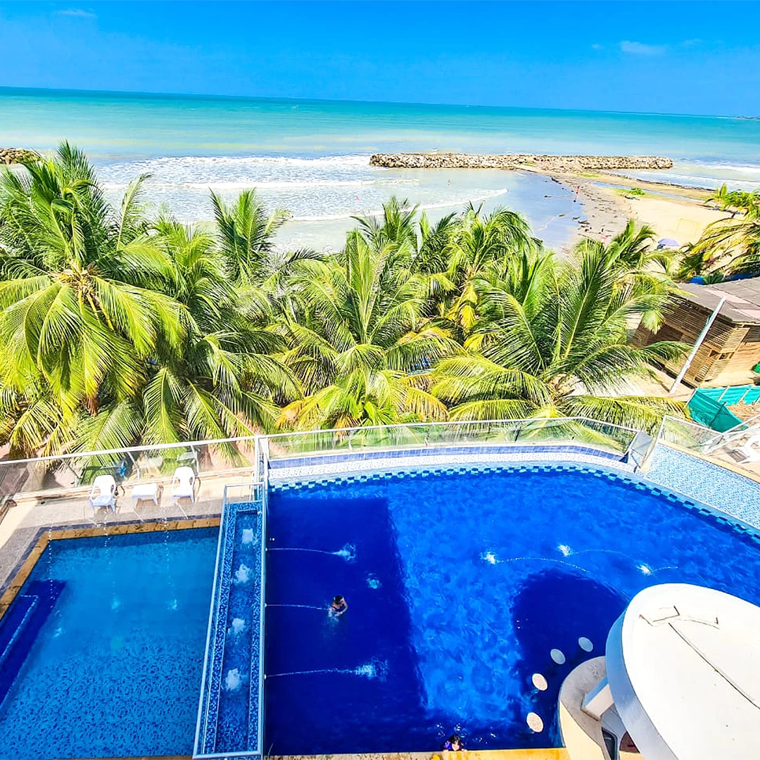 Piscina en hotel en Arboletes